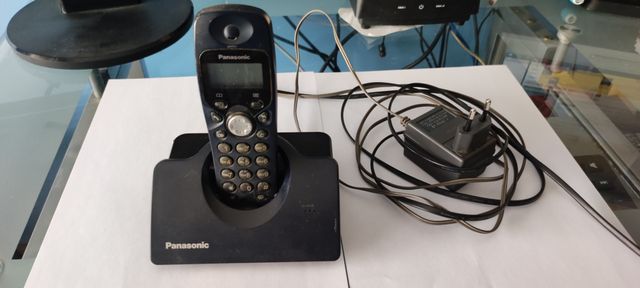 Teléfono inalámbrico Panasonic KX-TCD430GC negro