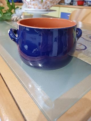 Pentola in terracotta dipinta 