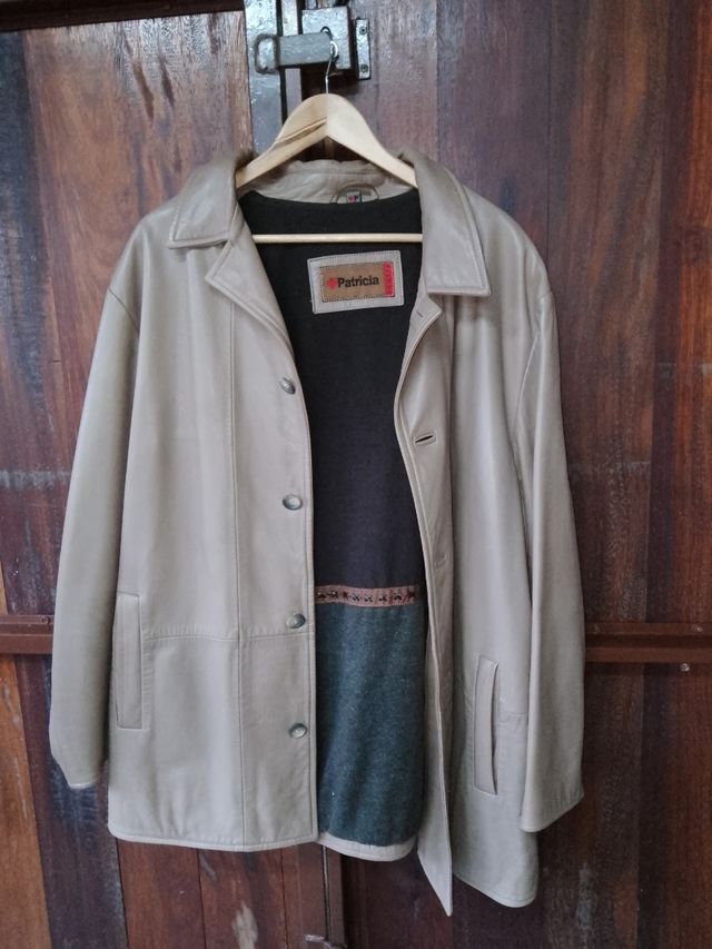 Chaqueton piel Patricia talla 56 beige