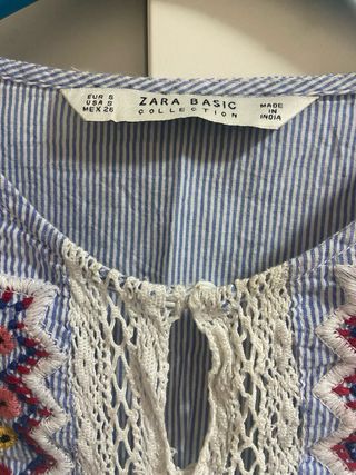 Blusa Zara celeste