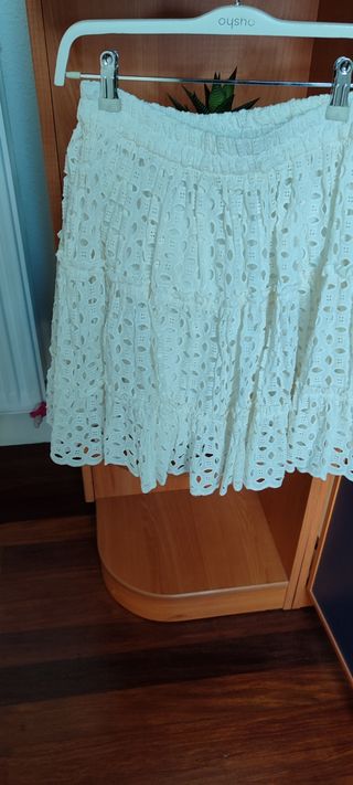  OFERTA Falda blanca 