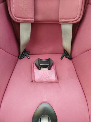 Silla Britax römer giratoria con Isofix rosa