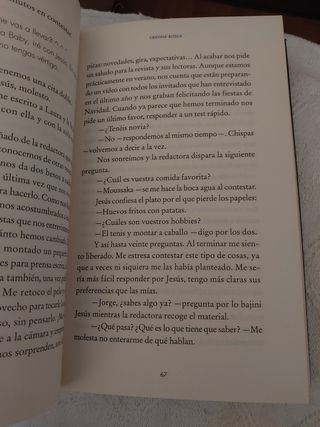 Libro FOREVER. Se buscan princesas.