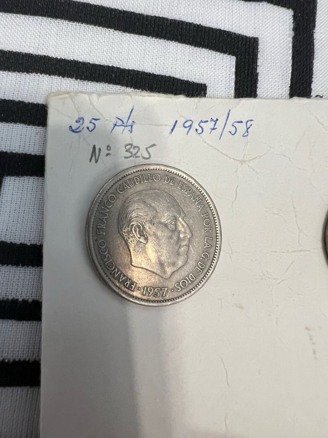 Moneda 25 pts franco 1957 estrella 58