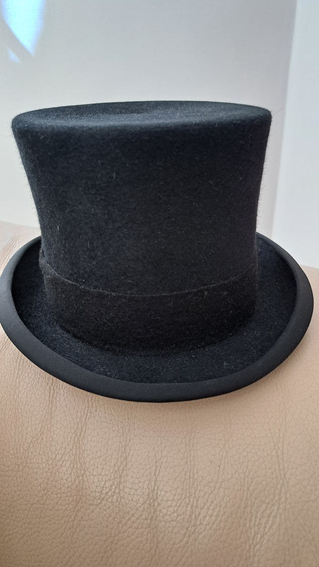 Sombrero copa terciopelo negro