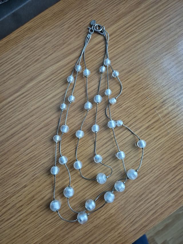 Collar de cristal de murano blanco