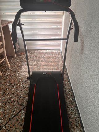 Cinta de andar Fit Fiu 900W.