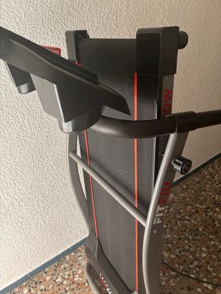 Cinta de andar Fit Fiu 900W.