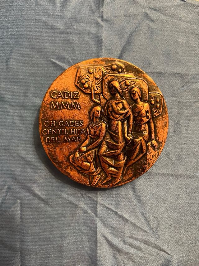 Medalla trimilenario de Cádiz