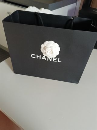 Busta Chanel