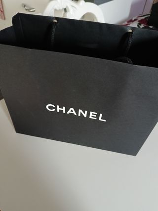 Busta Chanel