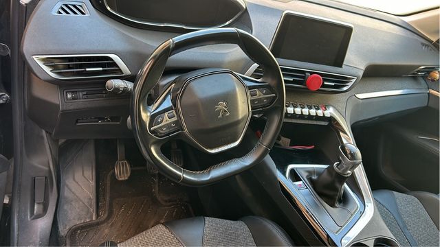 Peugeot 3008 2019