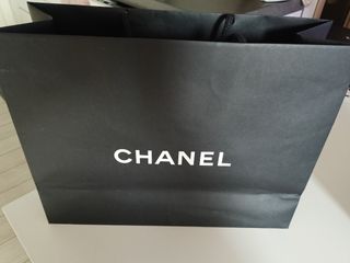 Busta Chanel