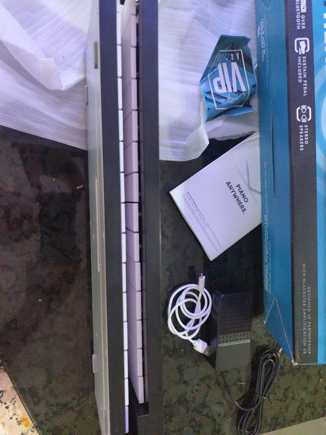 Carry-on FP-49 Touch 49 Teclas Sensibles al Tacto