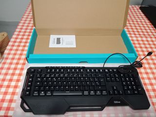 Teclado gamer qlive con luz sin estrenar