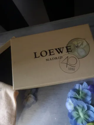Caja PORTA CARTERA LOEWE SOLO ENVIOS