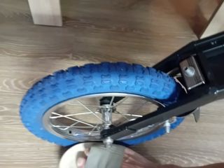 PATINETE HECHO A MANO . EXCLUSIVO