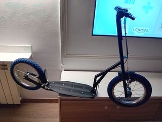 PATINETE HECHO A MANO . EXCLUSIVO