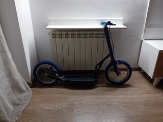 PATINETE HECHO A MANO . EXCLUSIVO