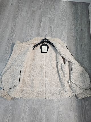 Cazadora House of CB de borreguito