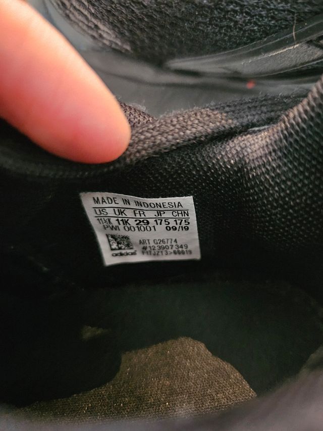 Scarpe Adidas nro 29