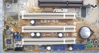 MAINBOARD Asus K8V-MX + CPU AMD 64 3000+ + 1GB RAM