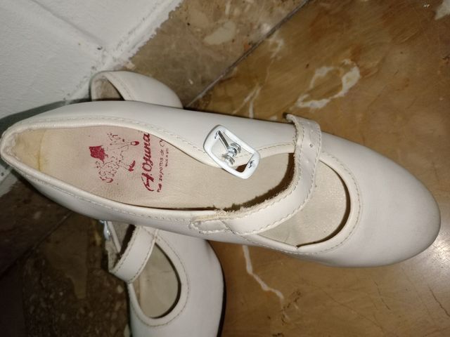 Zapatos flamenca de niña