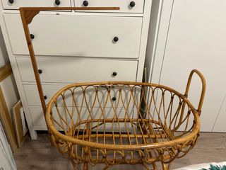 Moises bambu con vestidura