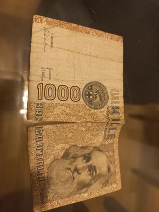 Billete y sellos antiguos