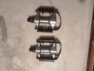 Pedales de bicicleta