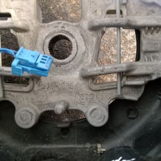 VOLANTE PEUGEOT 208 MODELOS 2012-2015