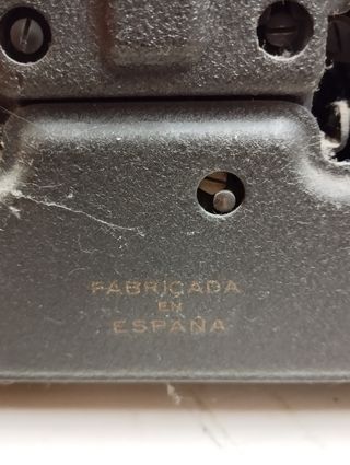 Máquina de escribir Hispano Olivetti