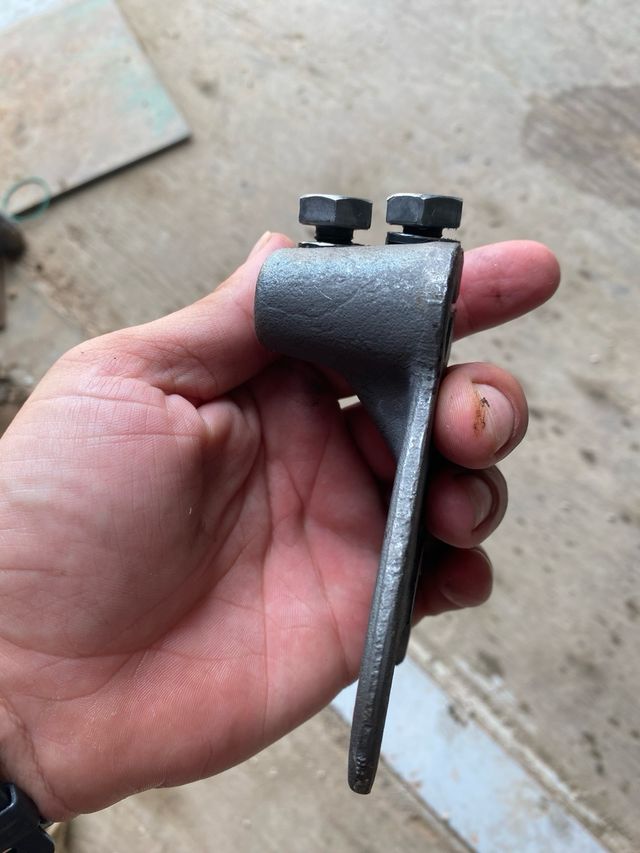 Horquilla caja cambios agria 1.9 ed