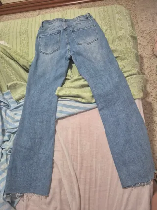 Pantalón vaquero de campana