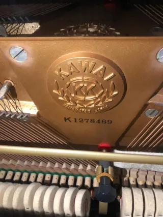 Piano Kawai