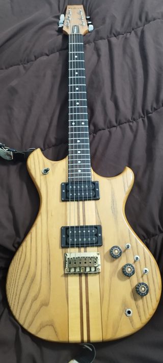 Guitarra eléctrica westone