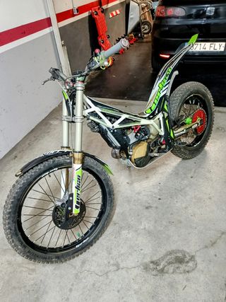 Vertigo Combat 300 IceHell