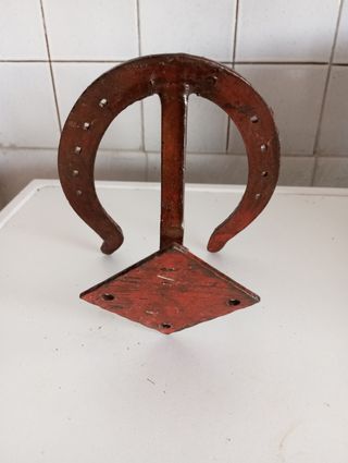 Appendiabiti ferro di cavallo