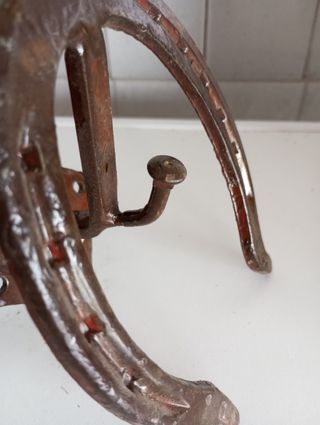 Appendiabiti ferro di cavallo