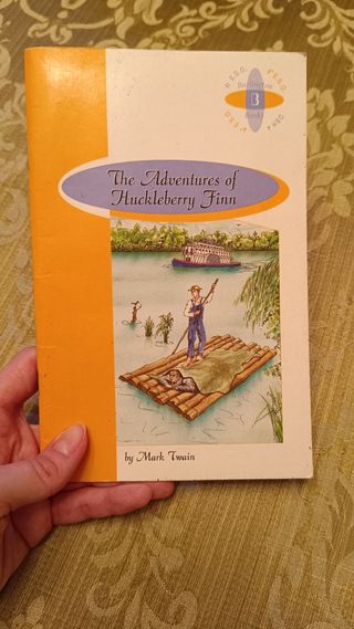 Libro "The Adventures of Huckleberry Finn"