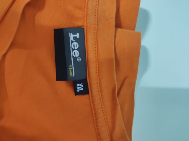 Camiseta Lee