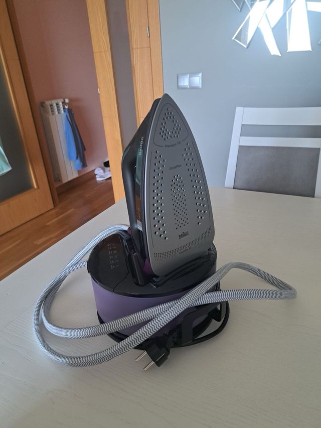 Centro de planchado Braun