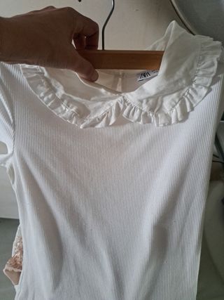 Zara talla S camiseta cuello bebe