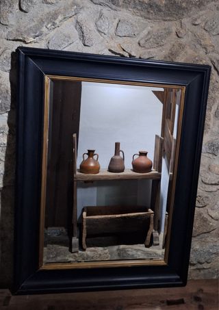 Espejo con Marco Negro.(15% DESCUENTO.)