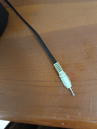 Par de altavoces cable