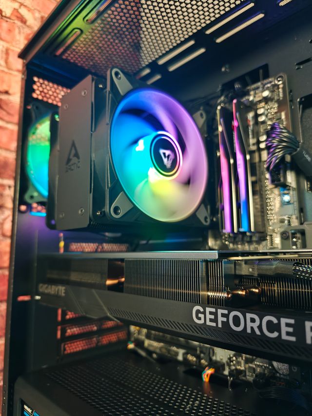 ¡OFERTA TOP! PC GAMING 4K INTEL I9-12 Y RTX 5070TI