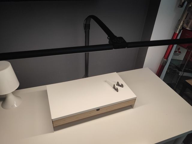 Lampara led ,mesa regulable 