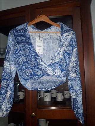 Conjunto pantalon y blusa