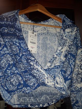 Conjunto pantalon y blusa