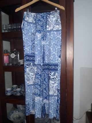 Conjunto pantalon y blusa